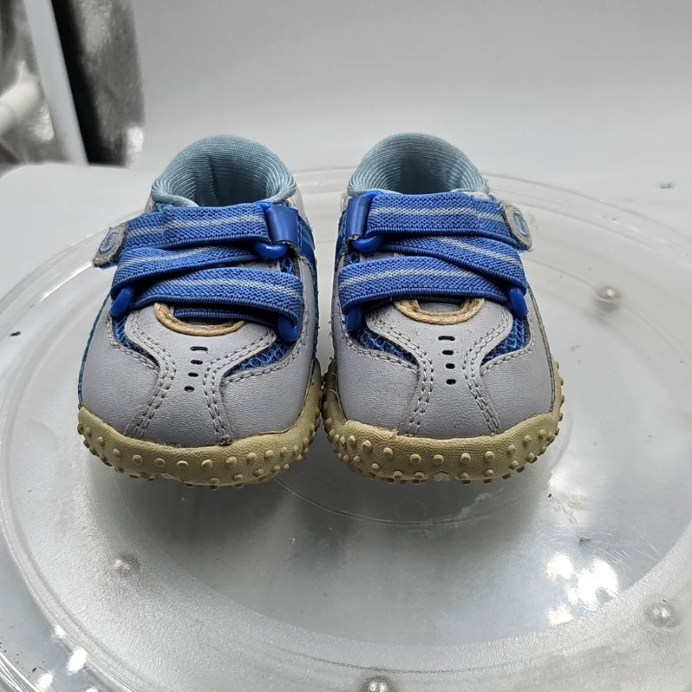 I Champion Baby Shoes Sz. 1w